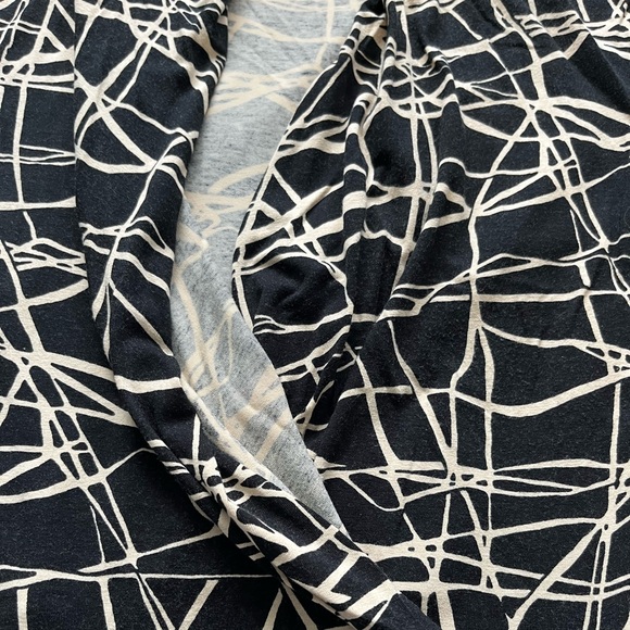 Anne Klein Sleeveless Faux Wrap Black & Cream Dress (L) - Picture 3 of 11